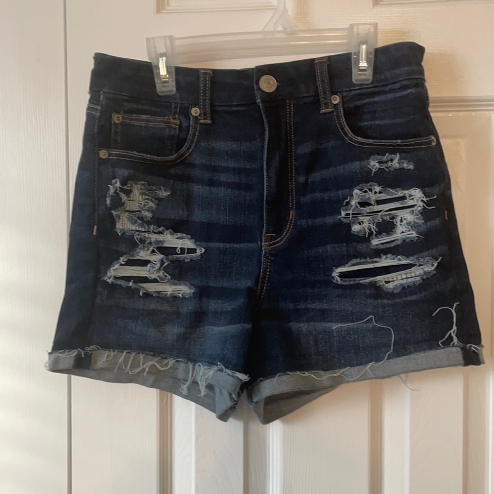 Curvy hi-rise shortie